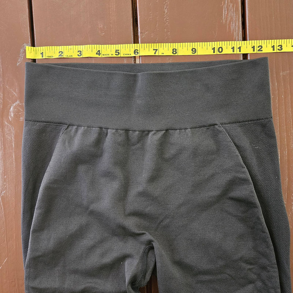 Gymshark Women's Black Seamless‎ Full Length Workout Legging. Size S - Picture 6 of 8